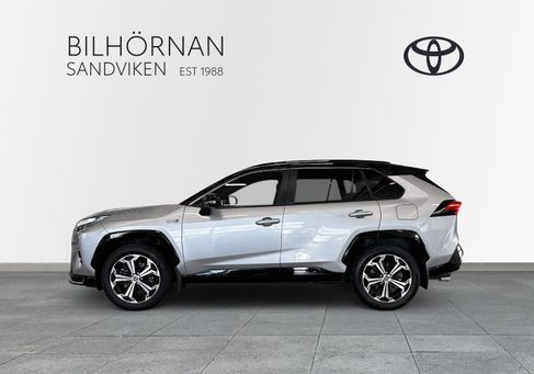 Toyota RAV 4, 2023 3