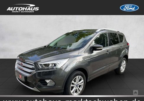 Ford Kuga, 2017