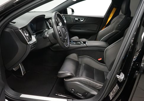 Volvo S60, 2022