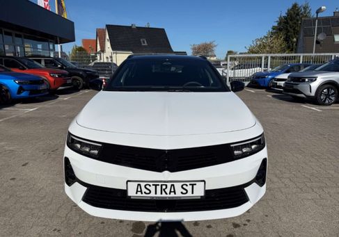 Opel Astra, 2025