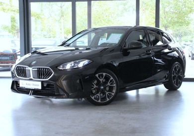 BMW 120, 2025