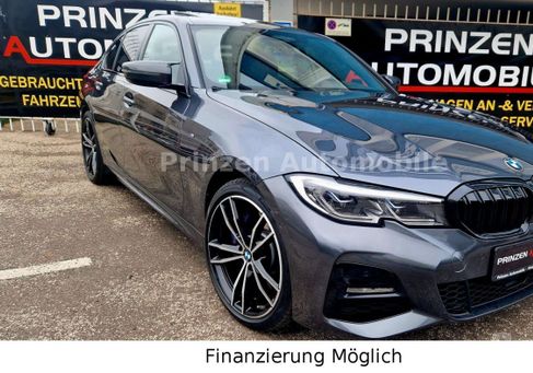 BMW 330, 2019