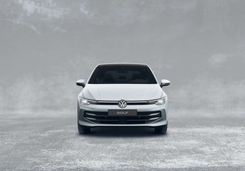 Volkswagen Golf, 2024 3