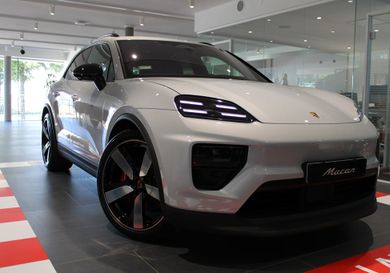 Porsche Macan, 2025