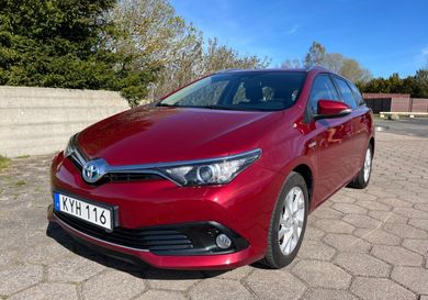 Toyota Auris Touring Sports, 2017