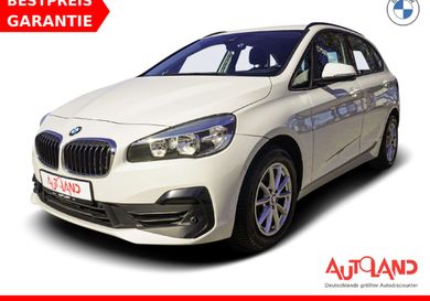 BMW 216, 2018
