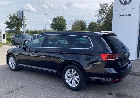 Volkswagen Passat Variant, 2023 3