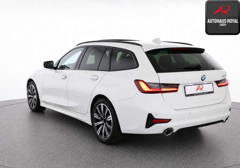 BMW 320, 2022