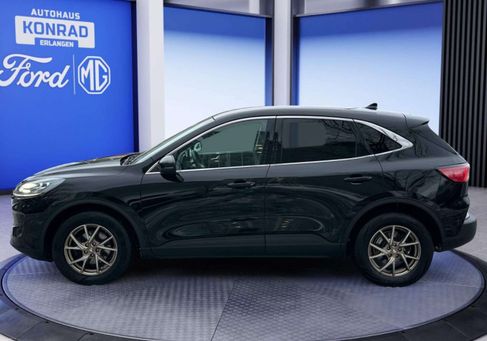 Ford Kuga, 2020