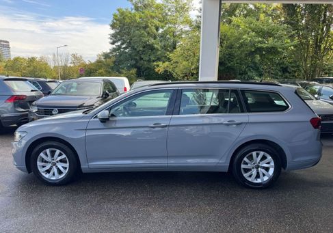 Volkswagen Passat Variant, 2023 3