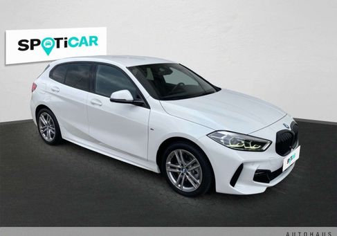 BMW 118, 2023