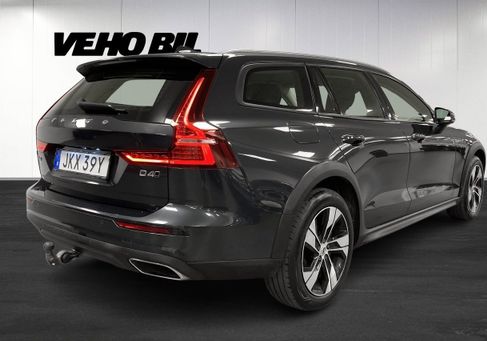 Volvo V60 Cross Country, 2020 3