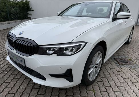BMW 318, 2021