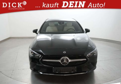 Mercedes-Benz CLA 200, 2022