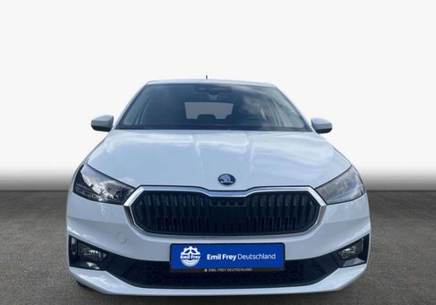 Skoda Fabia, 2027 3