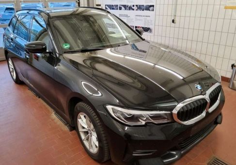 BMW 320, 2021
