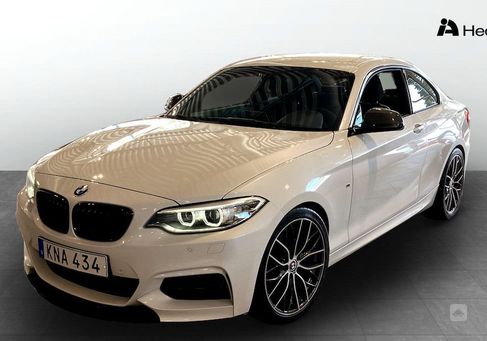 BMW M235, 2016