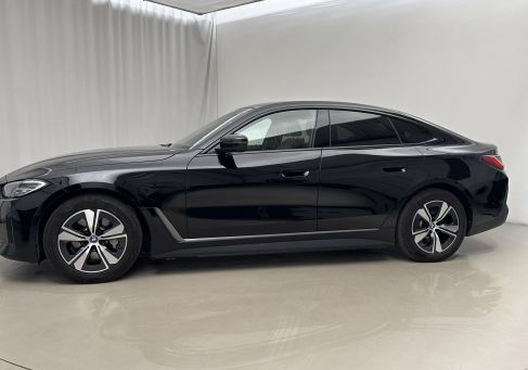 BMW i4, 2023