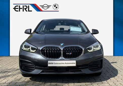 BMW 118, 2021