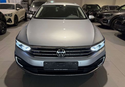Volkswagen Passat Variant, 2022
