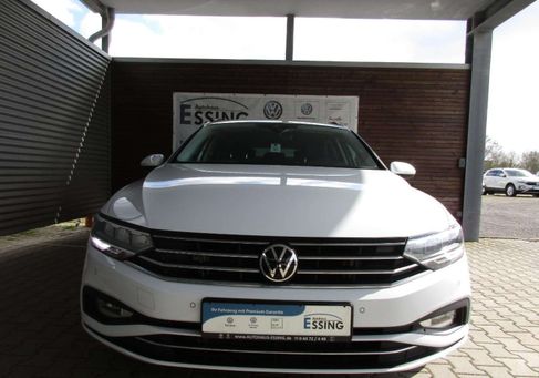 Volkswagen Passat Variant, 2023 3