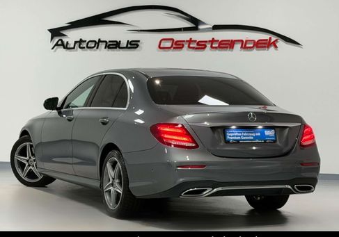 Mercedes-Benz E 200, 2020 3
