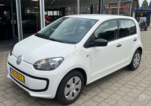 Volkswagen up!, 2015