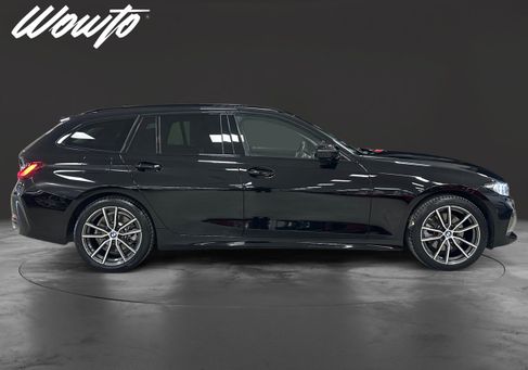 BMW 330, 2024