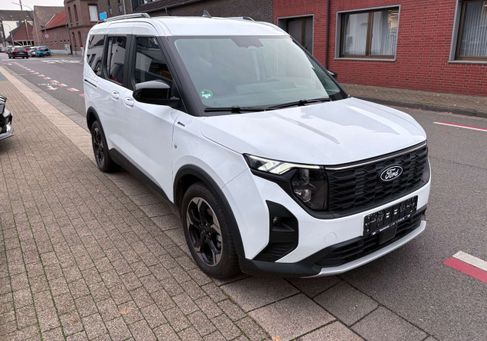 Ford Tourneo Courier, 2025