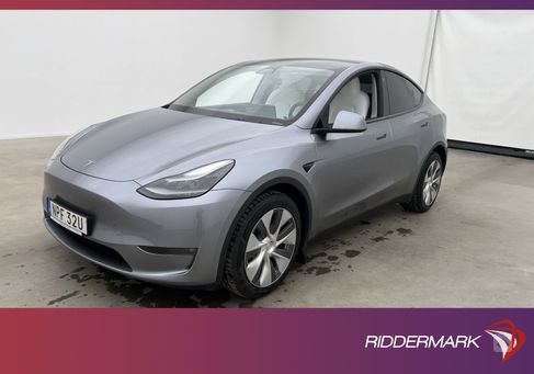 Tesla Model Y, 2023