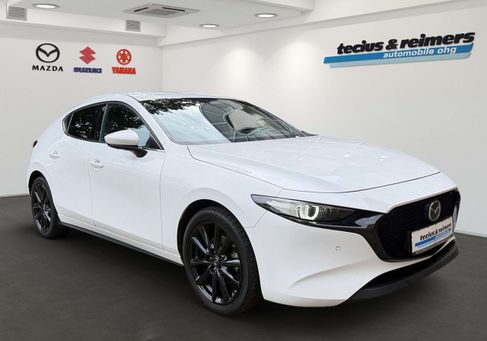 Mazda 3, 2023 3