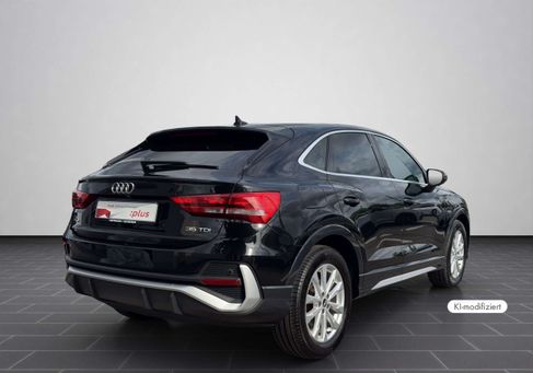 Audi Q3, 2022 2