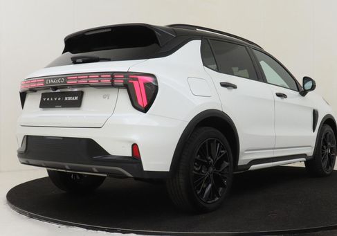 Lynk &amp; Co 01, 2026 3
