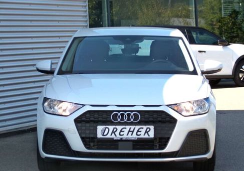 Audi A1, 2022