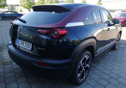 Mazda MX-30, 2024 3