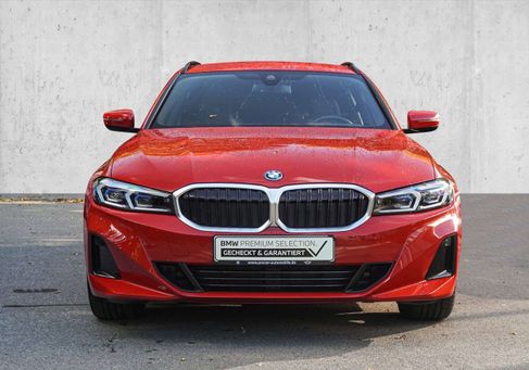 BMW 320, 2022 3