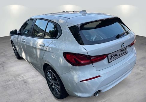 BMW 116, 2021
