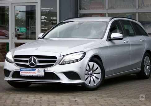 Mercedes-Benz C 180, 2020