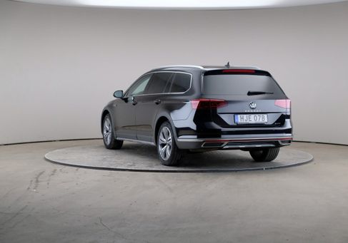 Volkswagen Passat, 2022