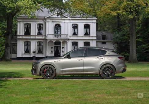 Maserati Levante, 2022