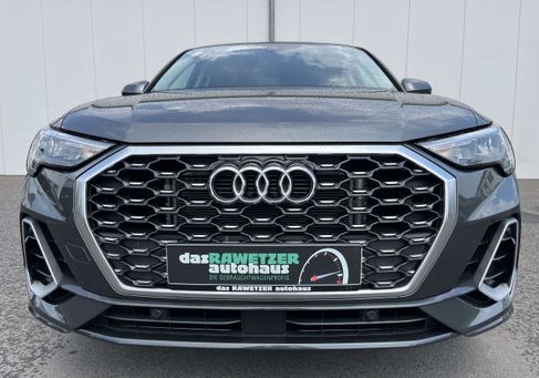 Audi Q3, 2022