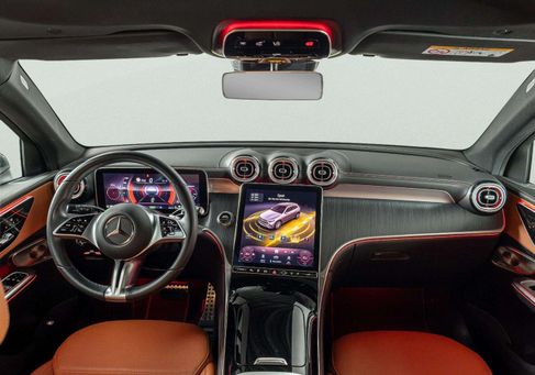 Mercedes-Benz GLC 300, 2024 3
