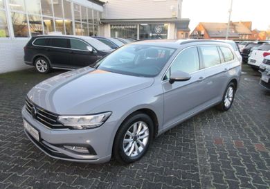 Volkswagen Passat Variant, 2022