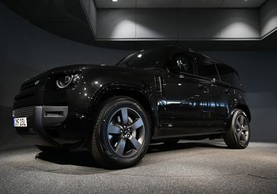 Land Rover Defender, 2026