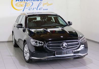 Mercedes-Benz E 220, 2021