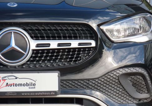 Mercedes-Benz GLA 180, 2021