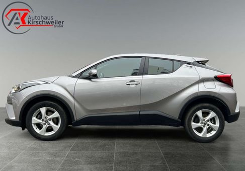 Toyota C-HR, 2019