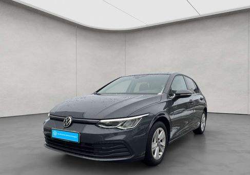 Volkswagen Golf, 2021