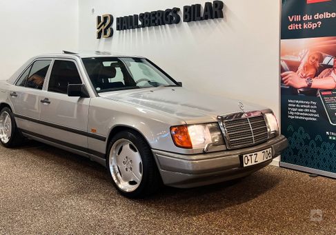 Mercedes-Benz, 1989