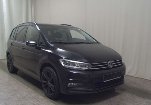 Volkswagen Touran, 2023 3